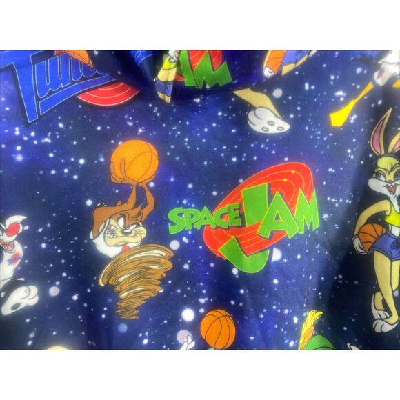 Space Jam Tune Squad Crop Top Hoodie Rare Size Juniors XL 44" Chest 18" Length - Picture 11 of 16